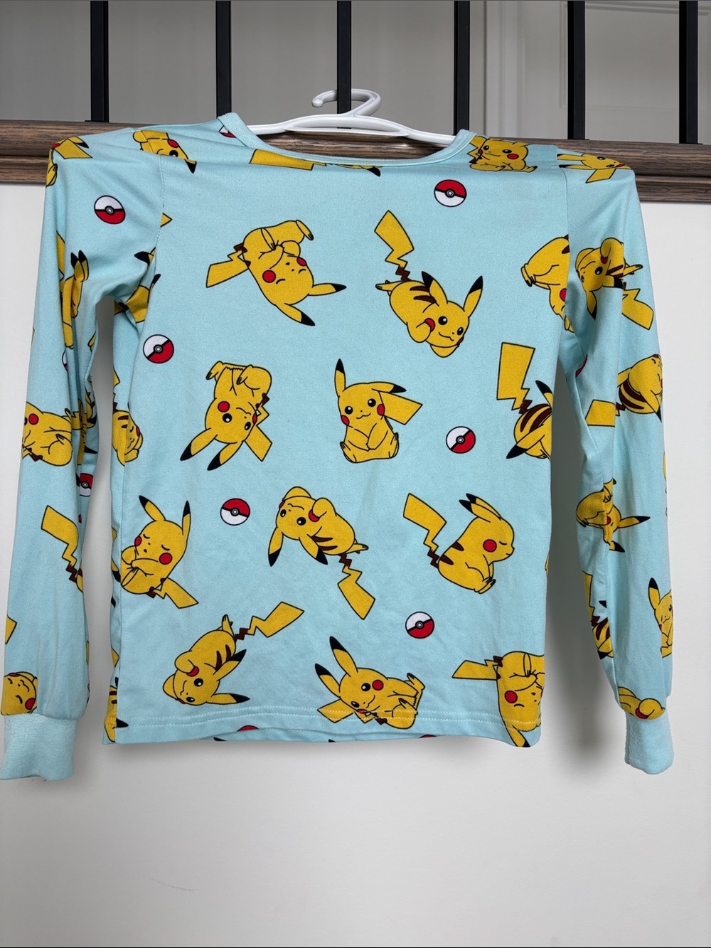 Pokemon Pikachu Tee - Light Blue & Yellow